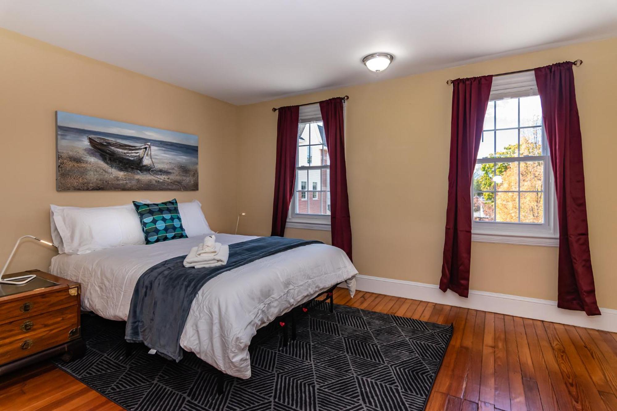 Aparthotel New - Mainline Train, Colleges, Hospital Bryn Mawr